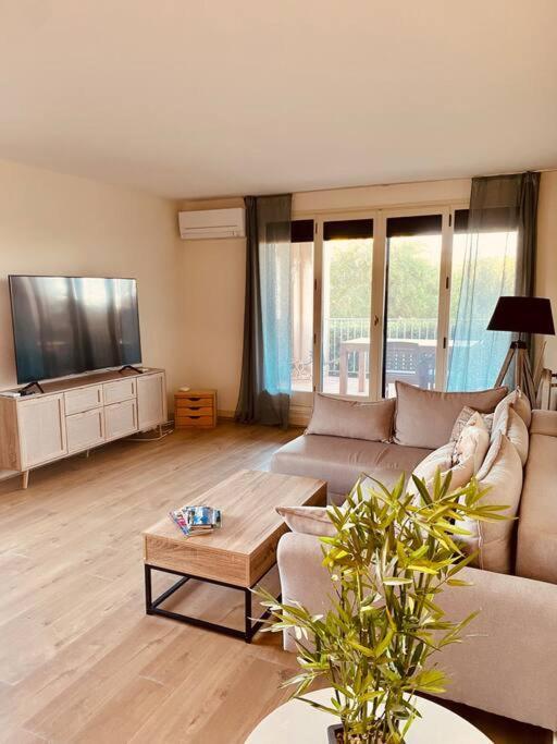 Appartement Le Marine 4 à Cogolin Extérieur photo